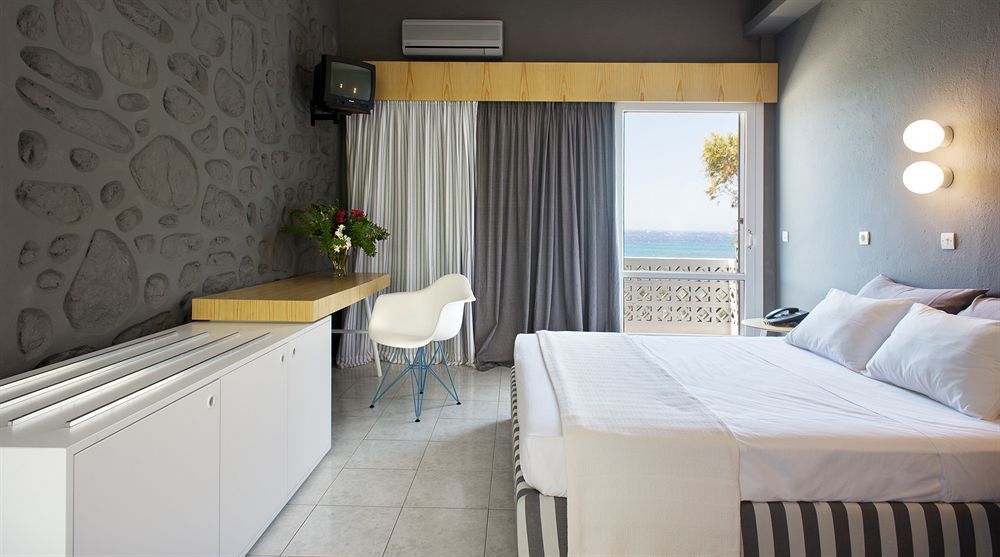 Alkistis Beach Hotel - Adults Only Агиос-Стефанос Экстерьер фото